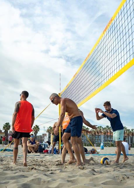 Valencia: Beach Volleyball - What this Valencia beach activity really offers