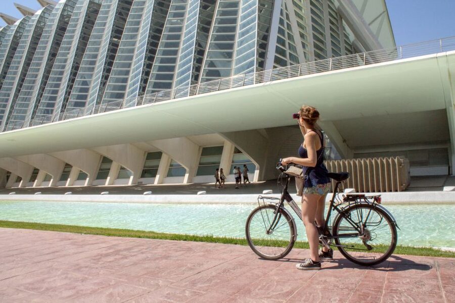 Valencia Bike Tour - Guides, language, and the feel of the ride
