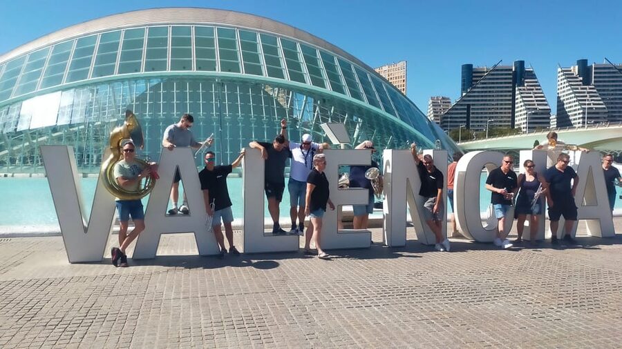 Valencia, Biketour of all the city with a local guide - Serrano Towers and the historic center
