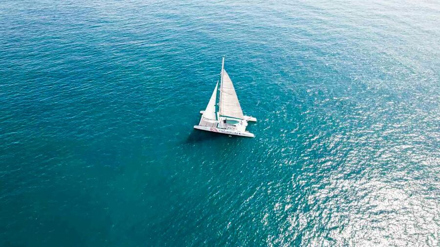 Valencia: Catamaran Cruise with Swimming & Optional DJ - Crowds, Comfort, and Choosing Your Spot