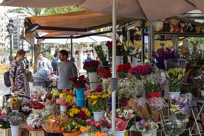 Valencia Centre Food Tour with 9+ Tastings of Regional Delicacies - Price, group size, and overall value