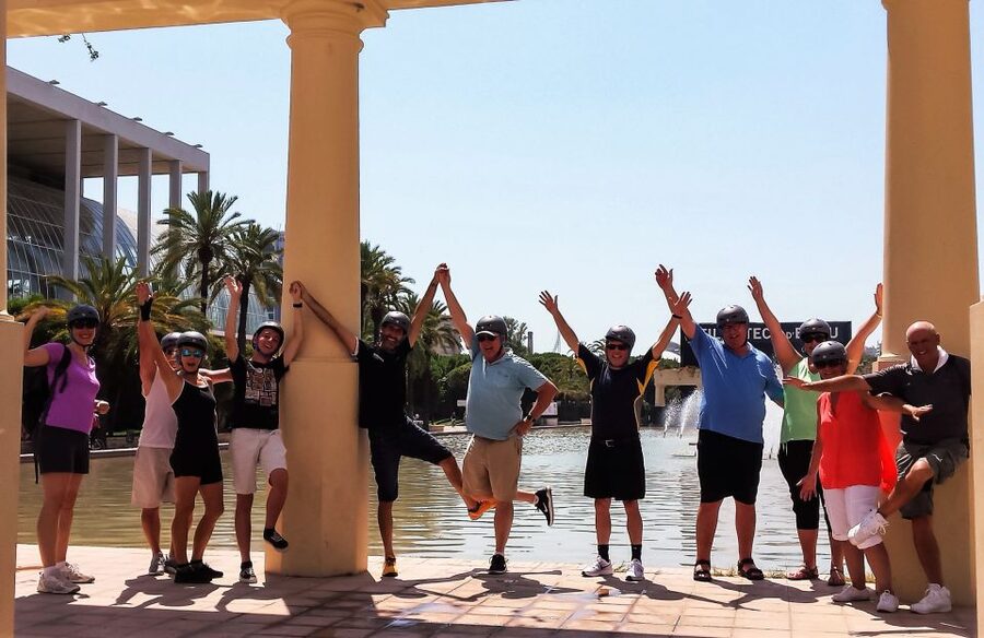 Valencia: City Highlights Guided Bike Tour - Gulliver, the concert hall, and a playful stop