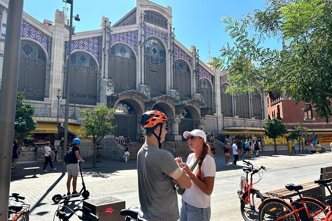 Valencia City Highlights in Guided Bike or E-Bike Tour - Key points to know before you ride