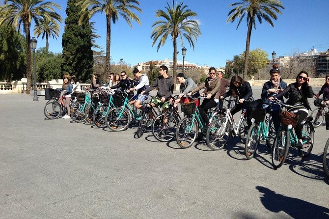 Valencia City Sights Bike Tour - Why a bike is a smart way to meet Valencia