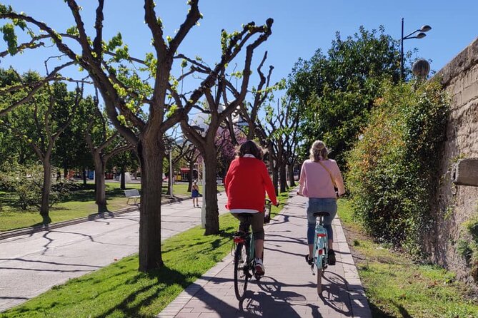 Valencia City Sights Bike Tour - The Central Market and the Carmen quarter