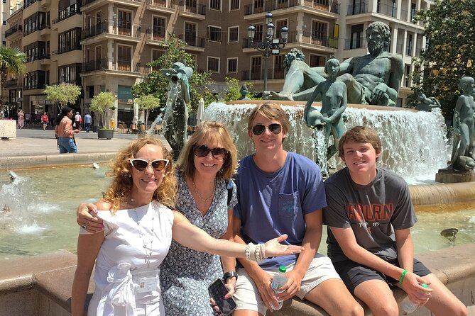 Valencia Complete Full Private Day with Hotel Pick up - La Lonja and L’Almoina: two strong choices for included admission