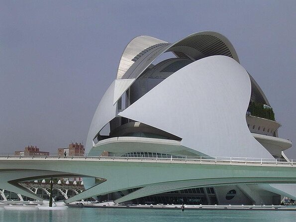 Valencia Complete Tour by Tuk Tuk - Key points at a glance
