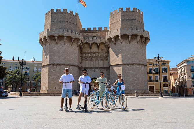 Valencia Daily Guided Bike tour in small group - From Puerta de la Mar to the railway station