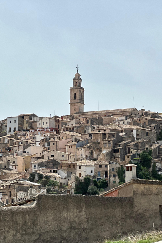 Valencia: Day trip exploring waterfalls, springs and caves - Bocairent brings history after the adrenaline