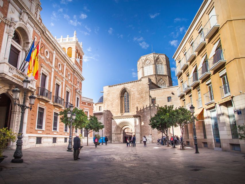 Valencia: Essentials and World Heritages Sites Walking Tour - Key points at a glance