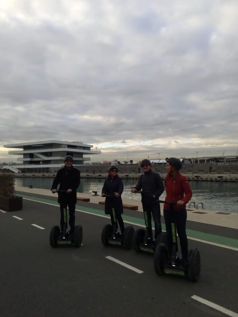 Valencia: Fantastic Segway Tour from the Center to the Beach - Reaching Platja de Llevant and the sea air