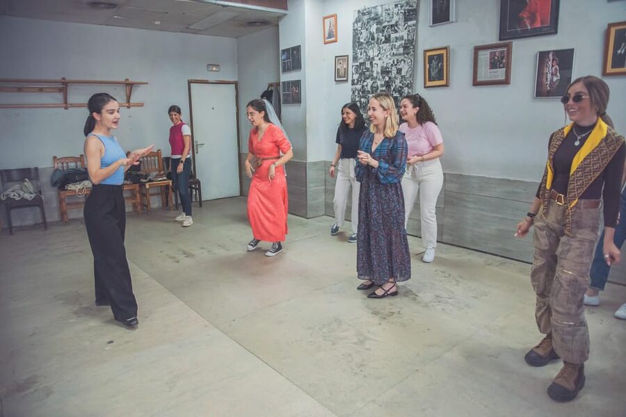 Valencia: Flamenco Class Experience - The cultural background behind the movements