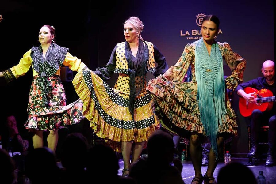 Valencia: Flamenco Show with Dinner at La Bulería - What the 3.5-hour evening looks like