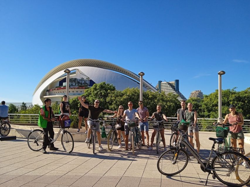 Valencia: Full-Day Bike Rental - Start with Valencia’s historic center