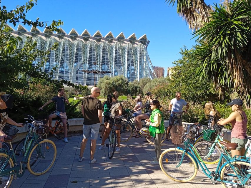 Valencia: Full-Day Bike Rental - Ride through the city’s largest green area