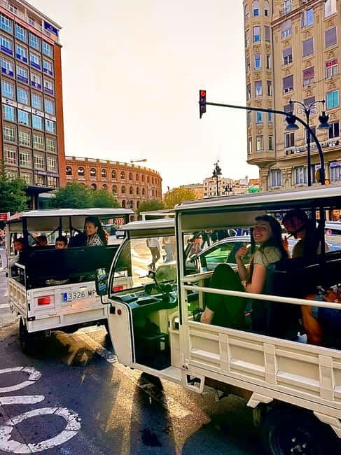 Valencia: Full Tuk Tuk Tour 2H - Why a tuk tuk works well in Valencia