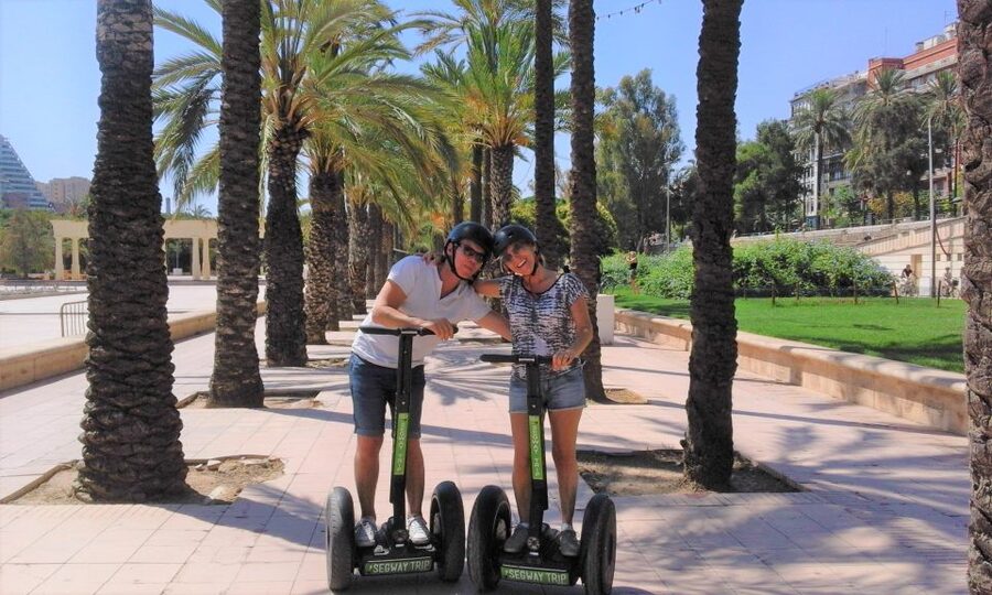 Valencia: Gardens and recreation Segway Tour - Riding through the Turia Gardens