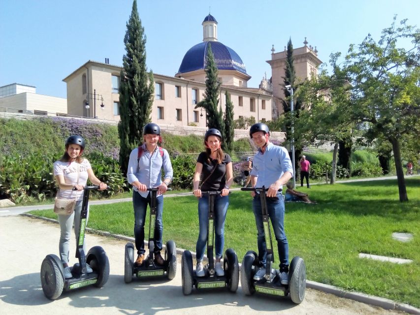 Valencia: Gardens and recreation Segway Tour - Getting started behind the Serranos Towers