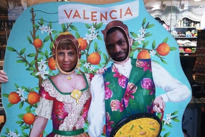 Valencia guided tours - walking tours - - Central Market, where the city shops