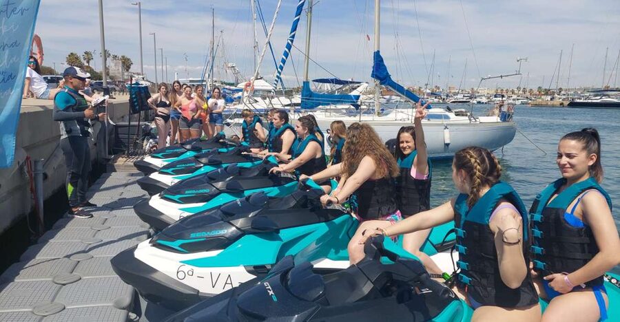 Valencia: Jetski experience with Guide - What the 30-minute ride really includes