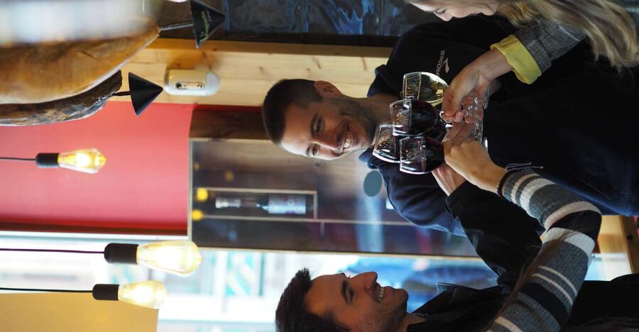 Valencia: Morning Food Tour with Central Market Visit - Who will enjoy this three-hour food walk?