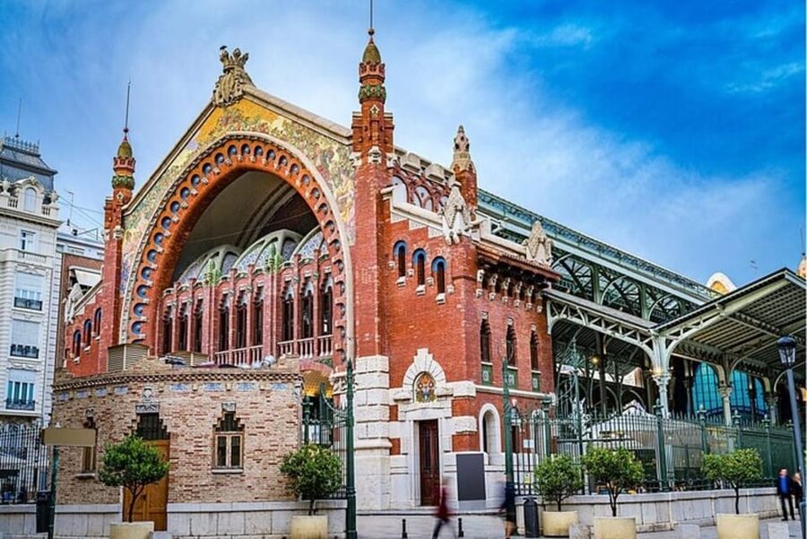 Valencia: Must-See Attractions Walking Tour - The Basilica of the Virgin and Valencia’s religious center