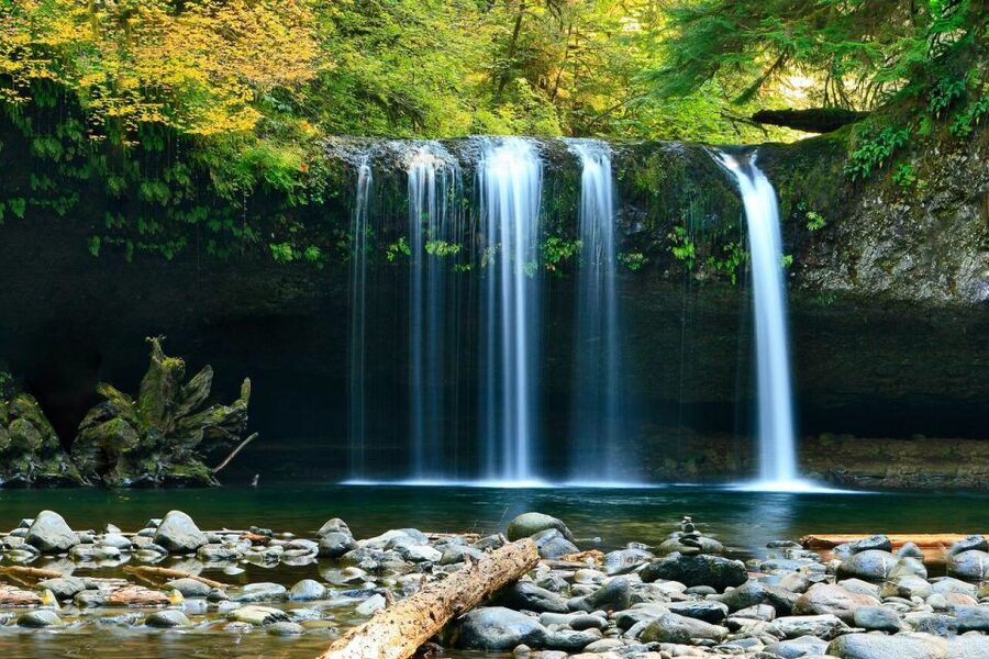 Valencia Natural Wonders: Exploring the Top 4 Waterfalls - Key points to know