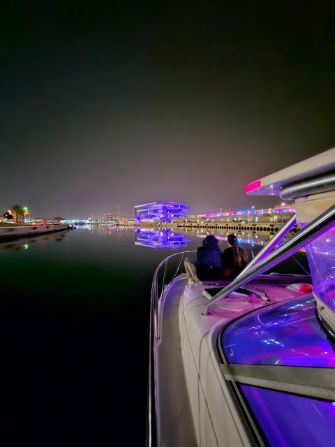 Valencia: Night Cruise with Free Drink - Why a night cruise suits Valencia
