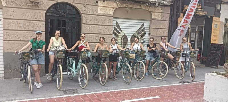 Valencia: Old Town to Modern Marvels "Premium EBike Yamaha" - Central Market is the most practical final stop