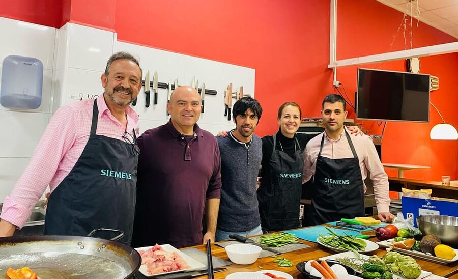 Valencia: Paella Workshop and Algiros Market Visit - Algiros Market: a useful start to the morning