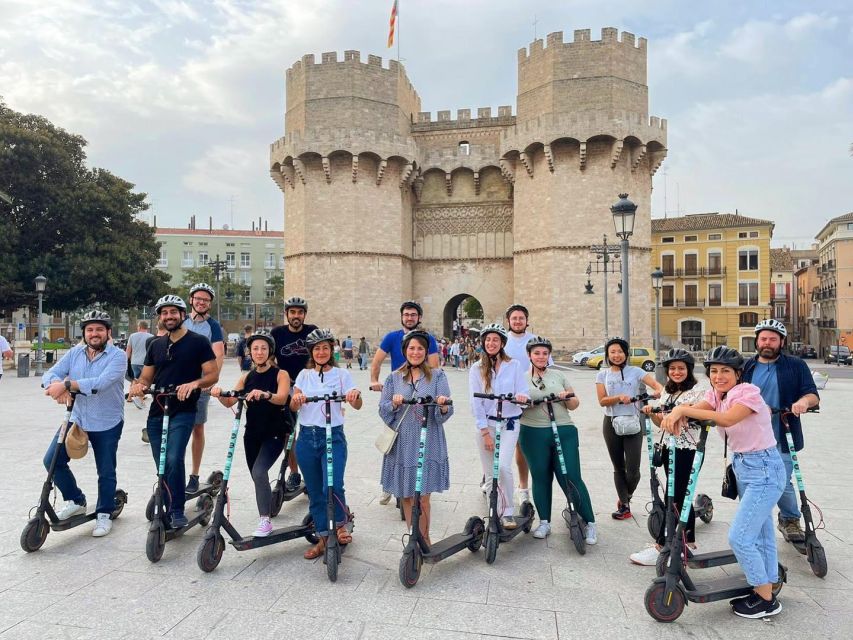 Valencia: Private City Tour on Bike,E-Bike&E-Scooter - Torres de Serranos and Valencia’s medieval edge
