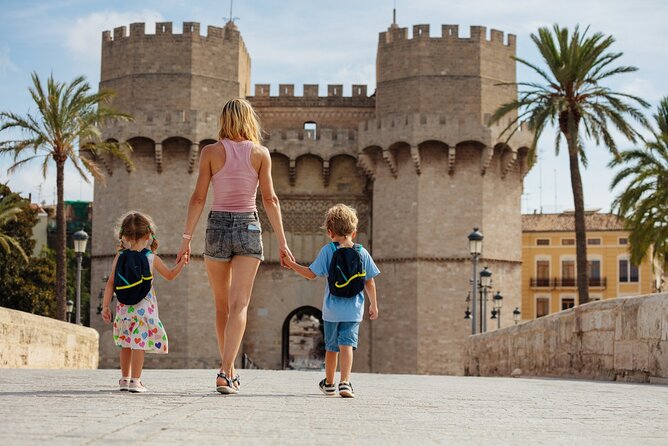Valencia Private Family Tour - Roman traces at Plaça de Dècim Juni Brut