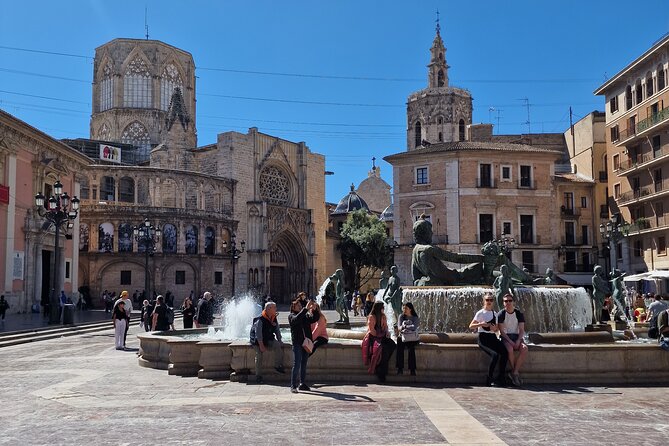 Valencia Private Walking Tour with Official Valencian Guide - Valencia’s old town, explained without a rushed crowd