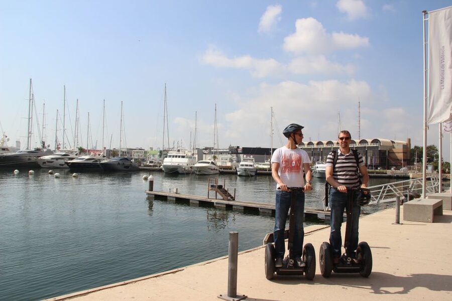 Valencia: Seaport Segway Tour - Crossing Turia Park on two wheels