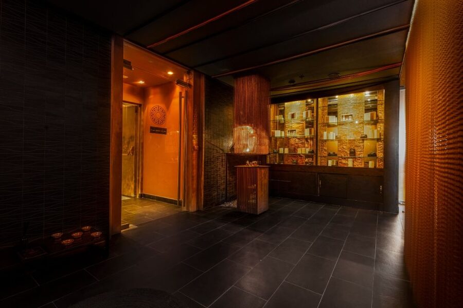 Valencia: Spa Cobre 29 Wellness Experience at Hotel Meliá - Cleanliness, Maintenance, and Realistic Expectations