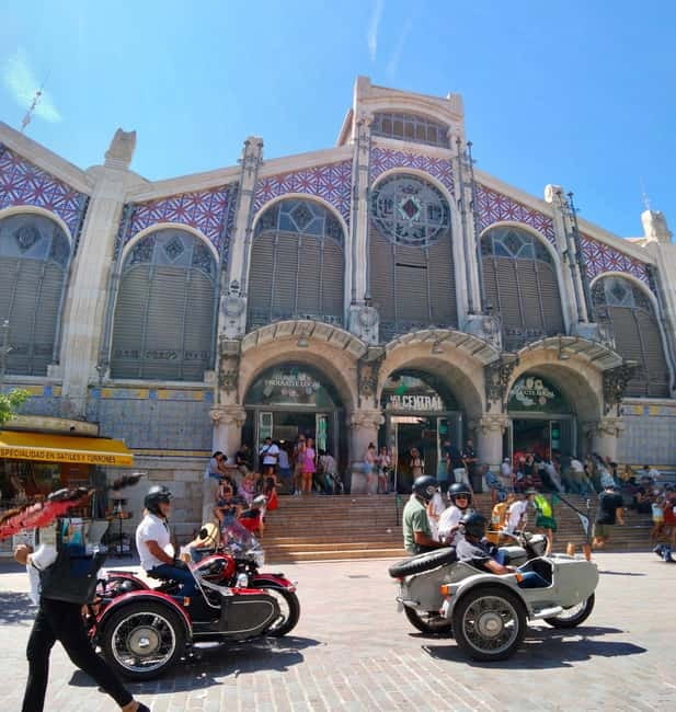Valencia: The Highlights Tour in Vintage Sidecar - Valencia Cathedral and Plaza de la Reina