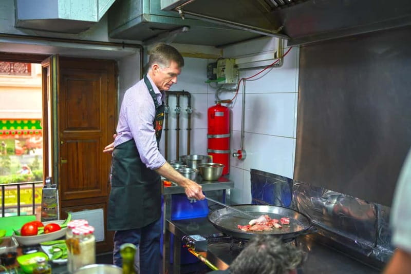 Valencia: Traditional Paella Cooking Class and Dinner - Practical details before you reserve