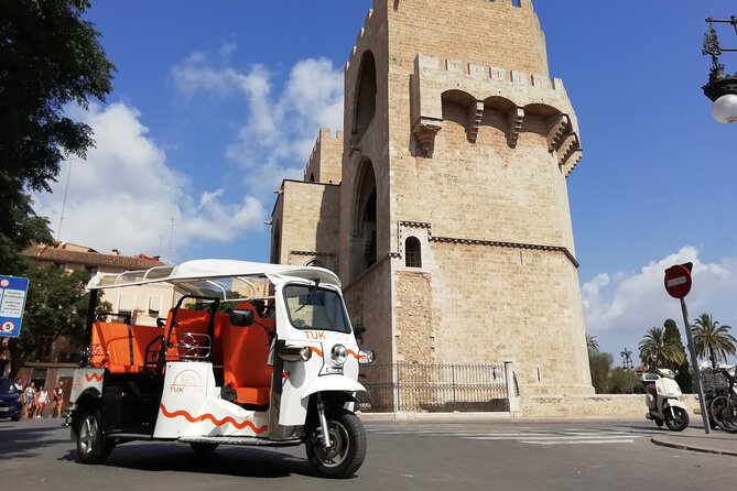 Valencia: Tuk Tuk Historical Tour - Cathedral views, Micalet, and Plaza de la Mare de Déu