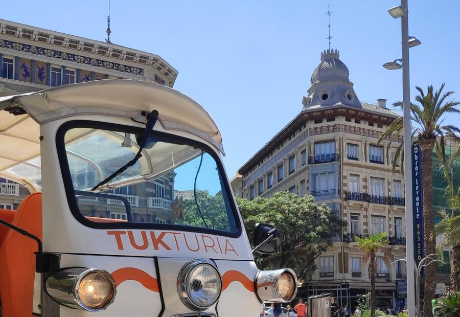 Valencia: Tuk Tuk Historical Tour - Should You Book the Valencia Tuk Tuk Tour?