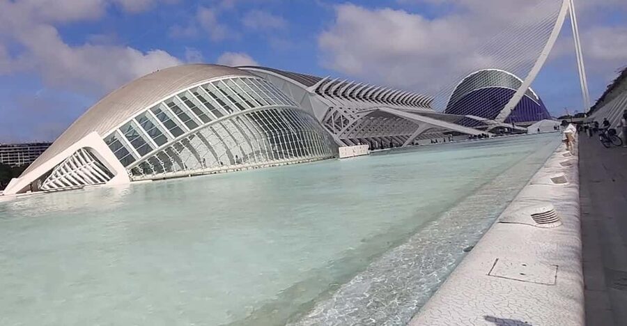 Valencia: Turia Park Guided Bike Tour - What the $29 Price Really Covers