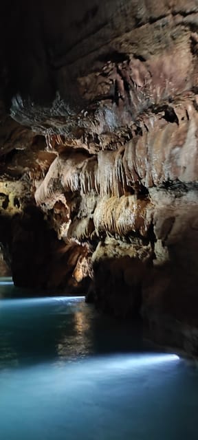 Valencia: Visit by boat to the Caves of Sant Josep - Who will enjoy this cave trip most