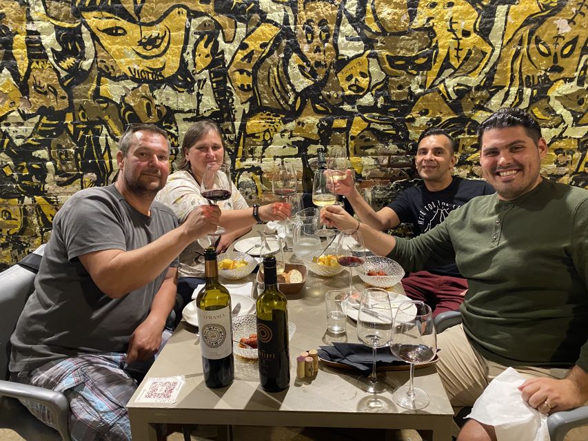 Valencia: Wine Tasting and Tapas Experience - A wine class, not a vineyard excursion