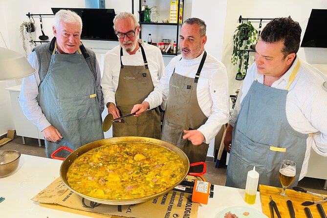 Valencian Paella class with welcome drinks and tapas - Cooking Valencian Paella in a Working Kitchen