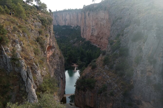 Walking Tour of the Hanging Bridges of Canyon de Turia and Chulilla Village - The coffee stop at Losa del Obispo