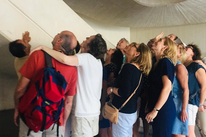 Walking tour through the old town with a Dutch-speaking city guide - Is $42.01 a fair price?