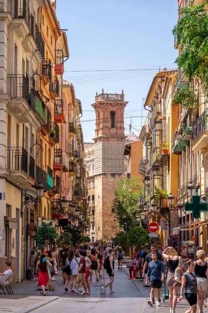 Walking Tour through Valencia's Historic Centre - The Silk Exchange and Valencia’s trading past